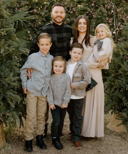 Dr. Zach Hentges and Family - Hentges Dental Dr. Zach Hentges and his family - Trusted family dentist in Mesa, Arizona
